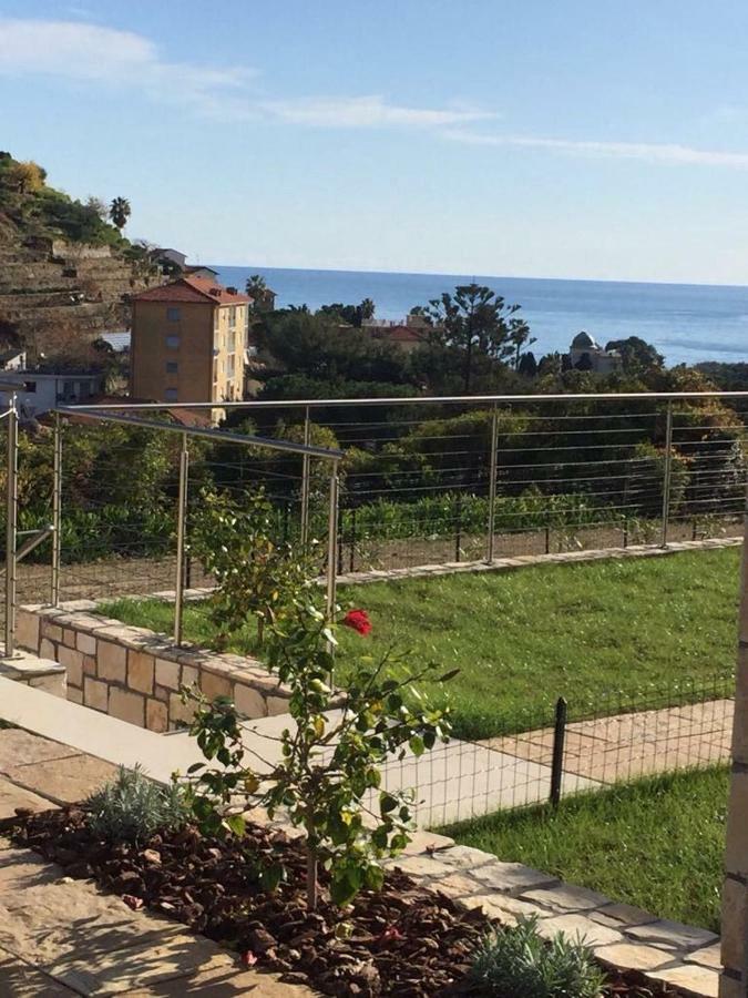 Casaluna Apartment Ventimiglia Exterior foto