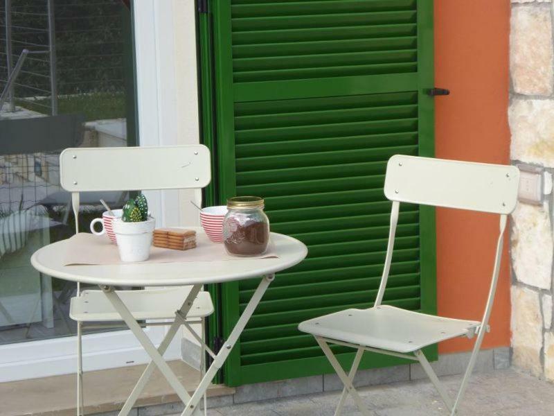 Casaluna Apartment Ventimiglia Exterior foto