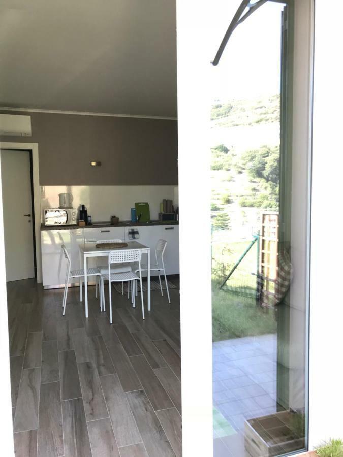 Casaluna Apartment Ventimiglia Exterior foto