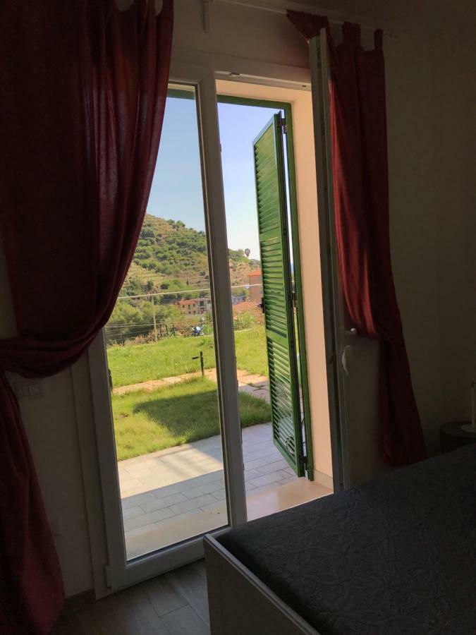 Casaluna Apartment Ventimiglia Exterior foto
